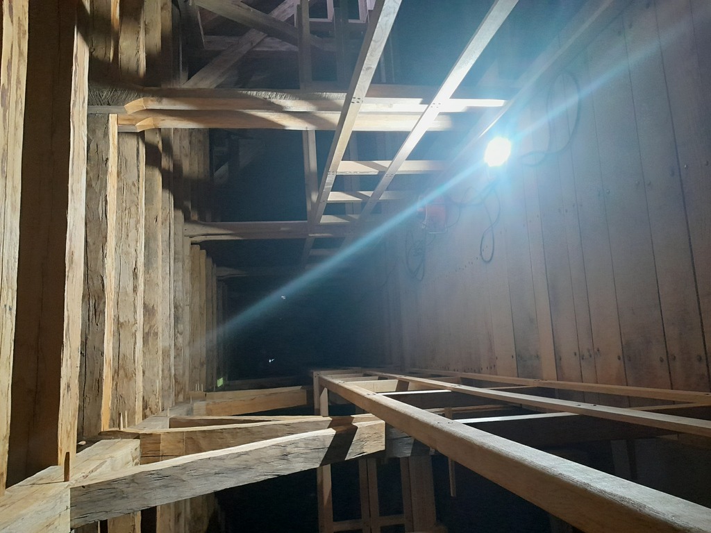 7c85bf01-c587-a641-2bb6-c30f5776602a